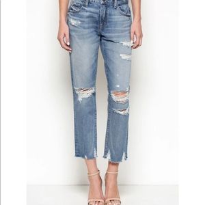 Hidden-Bailey Distresses Boyfriend jeans